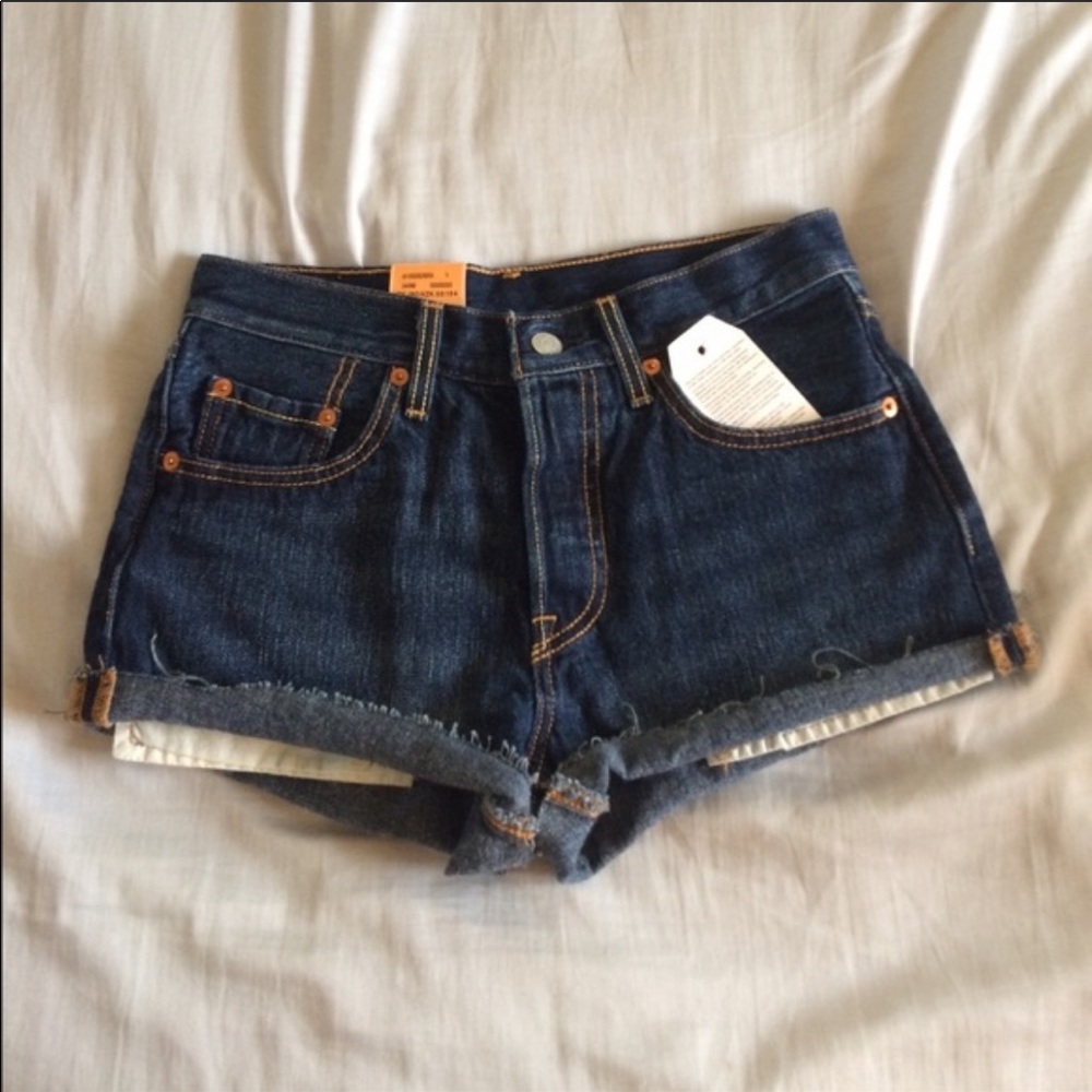 Levi’s shorts